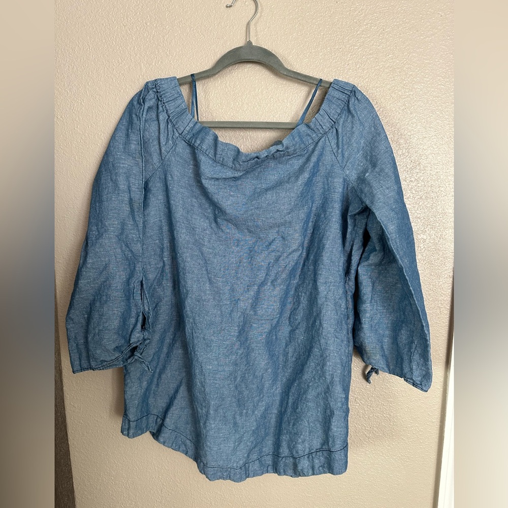 Off the shoulder Free People chambray top